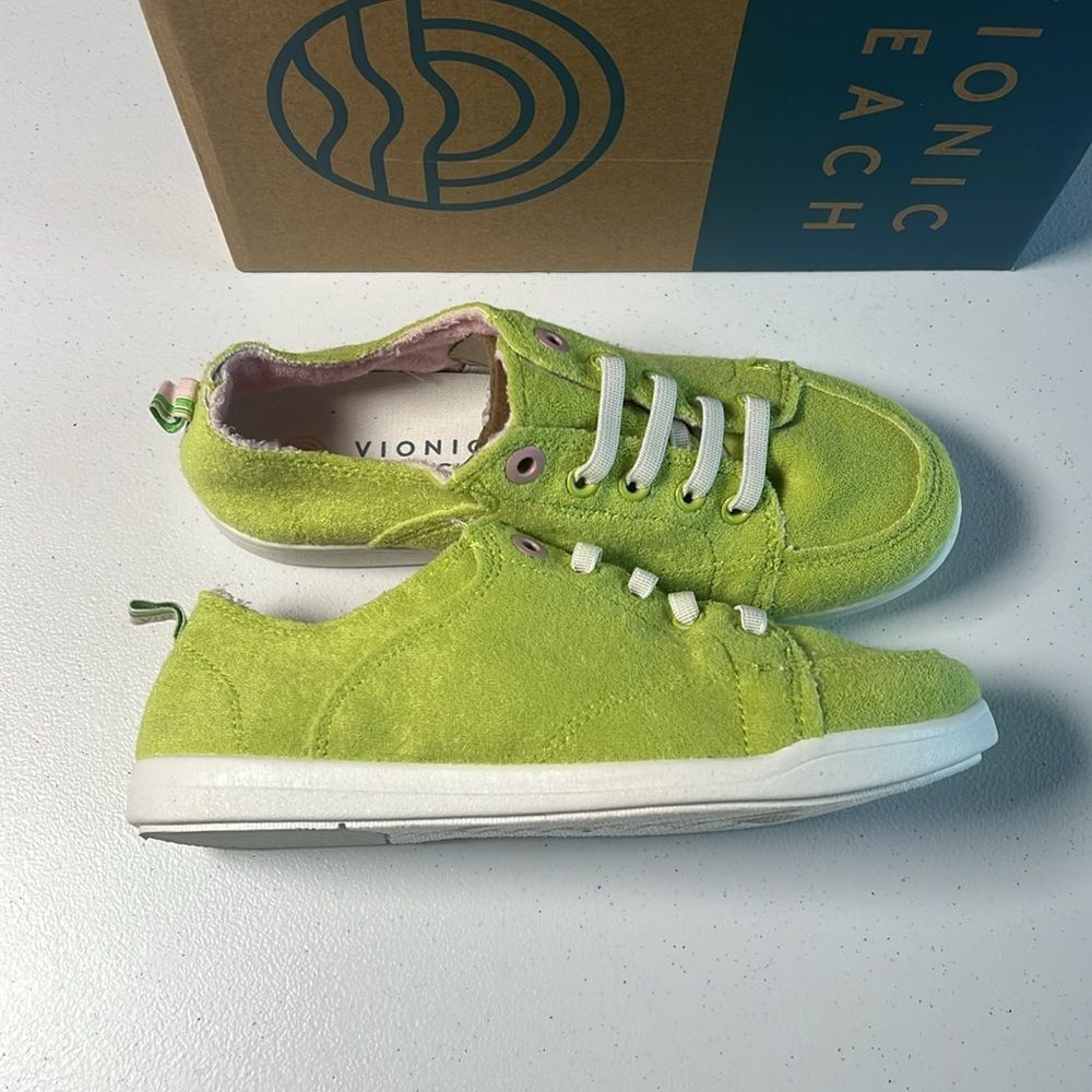 Vionic Pismo Sneaker Shoes - Picture 3 of 8